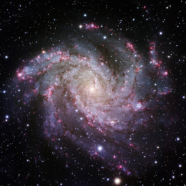 Spiral Galaxy NGC 6946 as viewed by the Subaru Telescope
