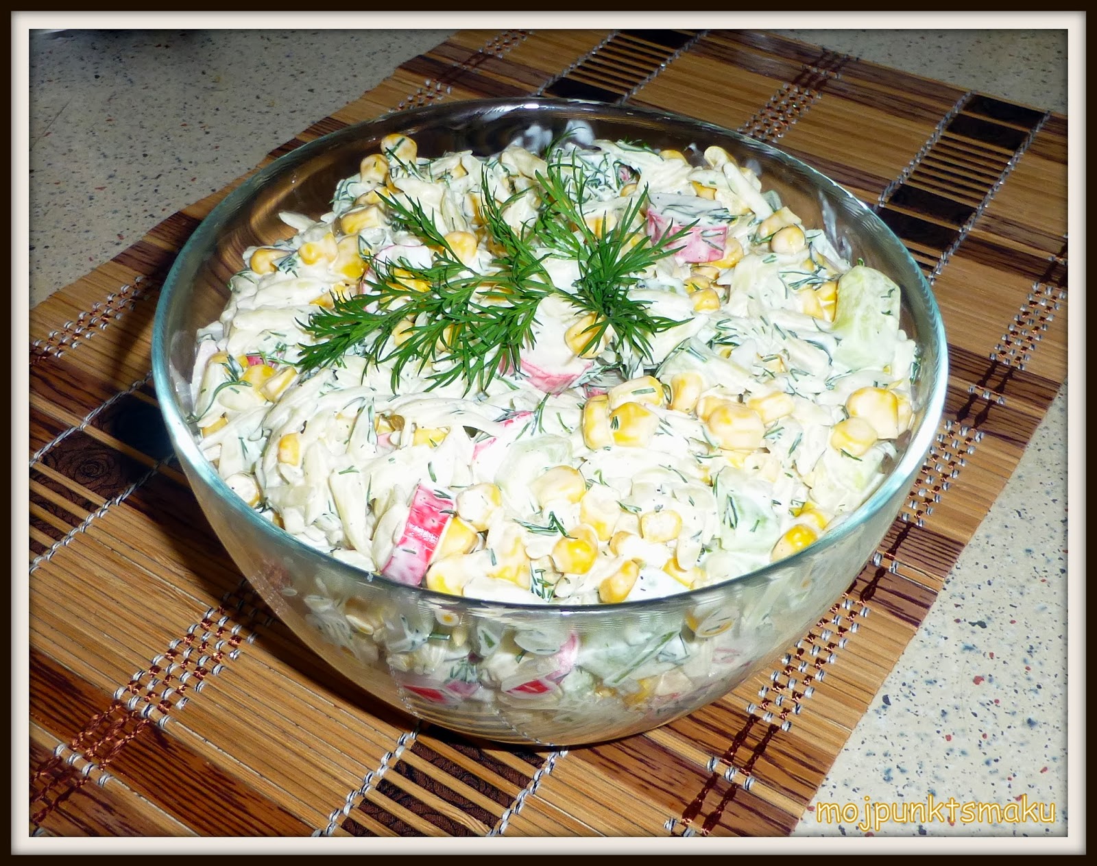 Mój punkt smaku Sałatka z paluszkami surimi