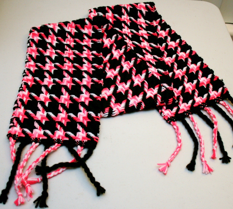 WeaveAway Sizzling polyester scarf!!