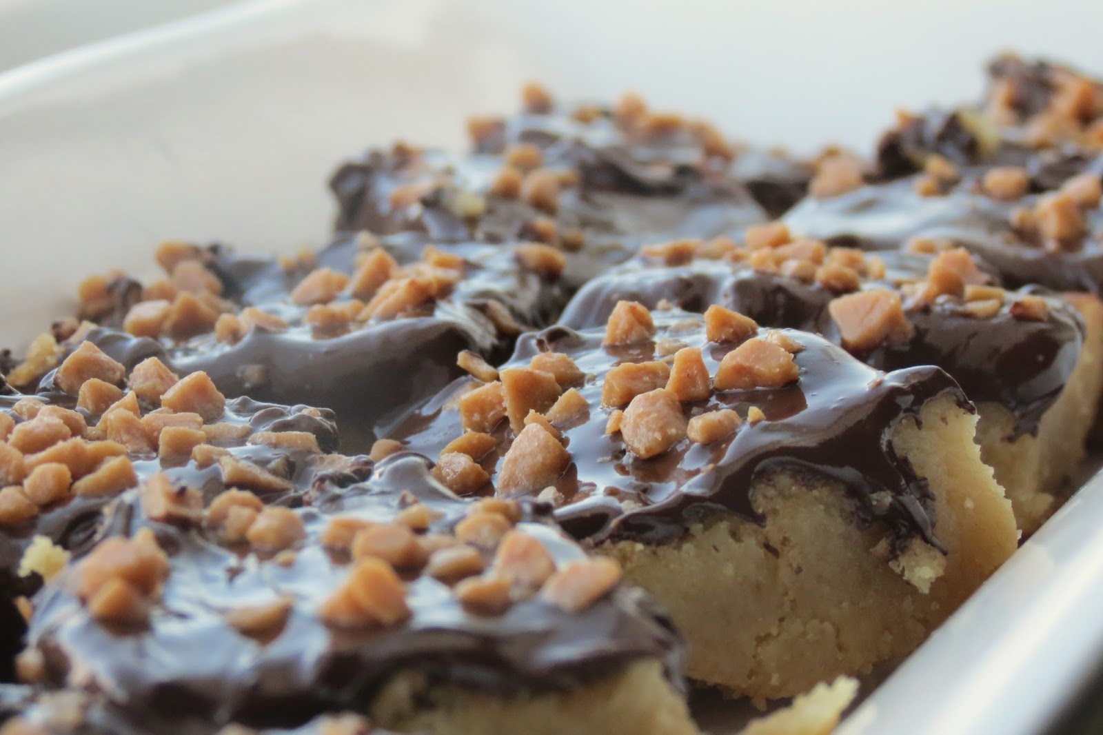 Be Still Thursday Treats Toffee Bars {Betty Crocker}