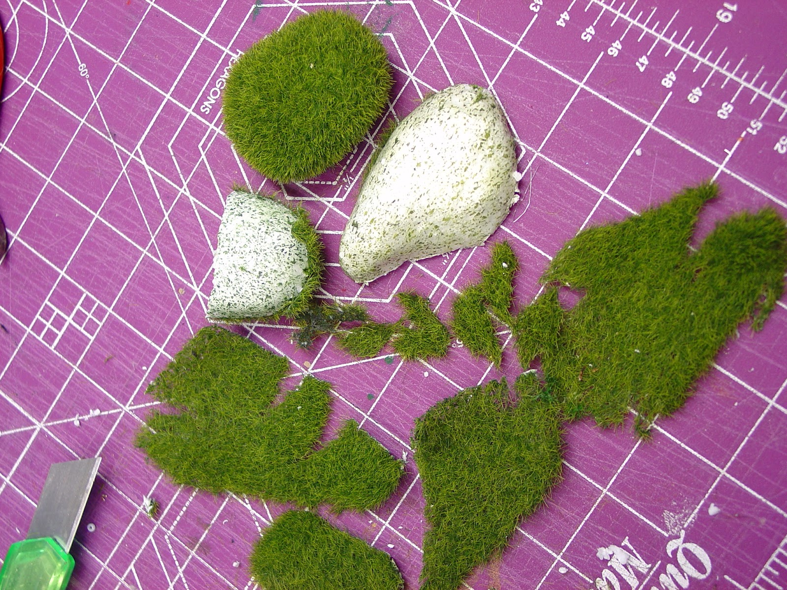 Make The Best of Things Faux Moss Decor Balls
