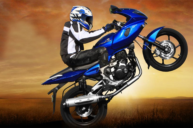 Bajaj Pulsar 220NS