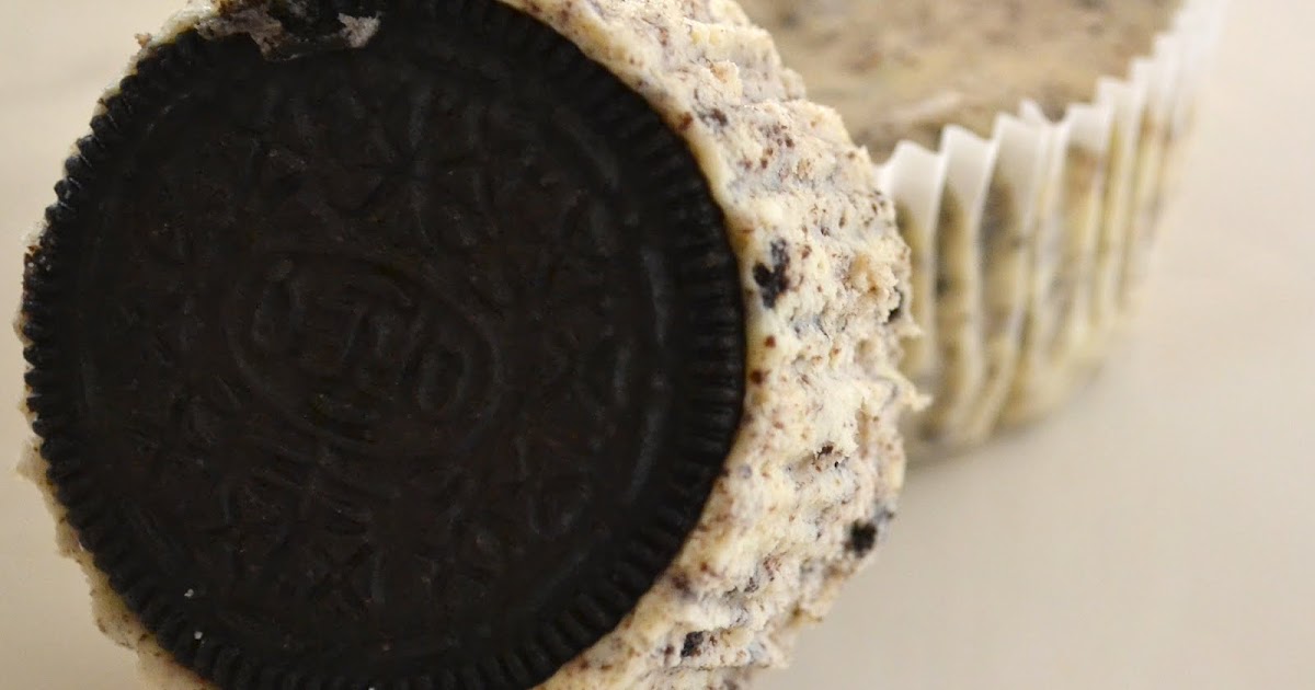 Macaroni and Masala Martha Stewart's Cookies and Cream Cheesecakes