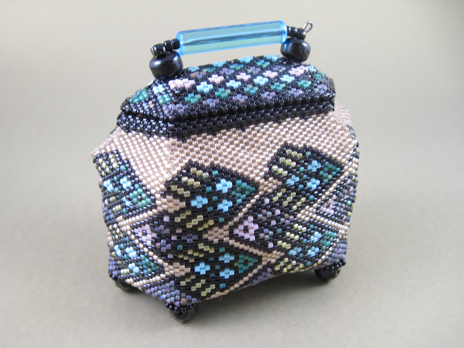 Little Beaded Boxes