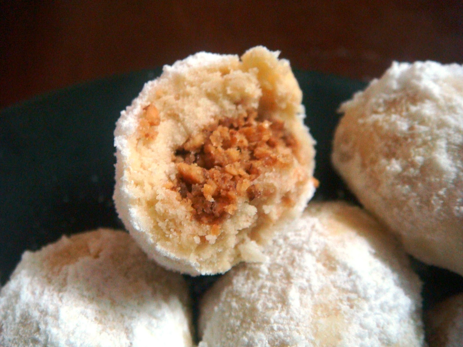 Sweet V's Kitchen Ghee Cookies with Peanut Filling (Biskut Makmur)
