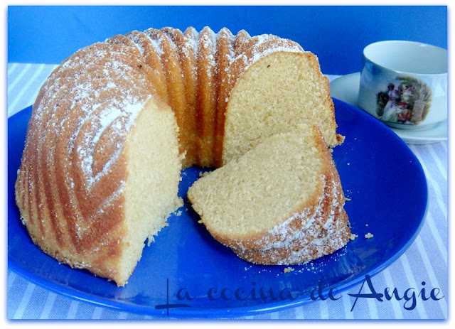 Vainilla Bundt Cake
