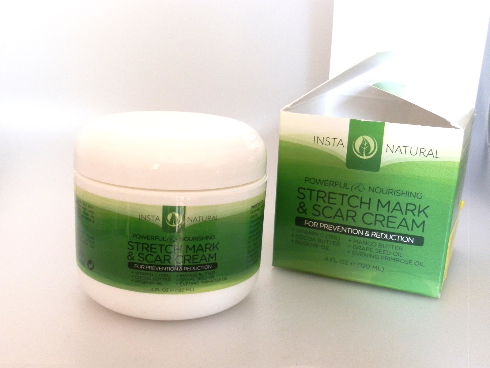 it s very creamy and hydrating i have a dark