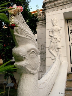 CEMENTERIO REAL WAT RATCHABOPHIT, BANGKOK. TAILANDIA