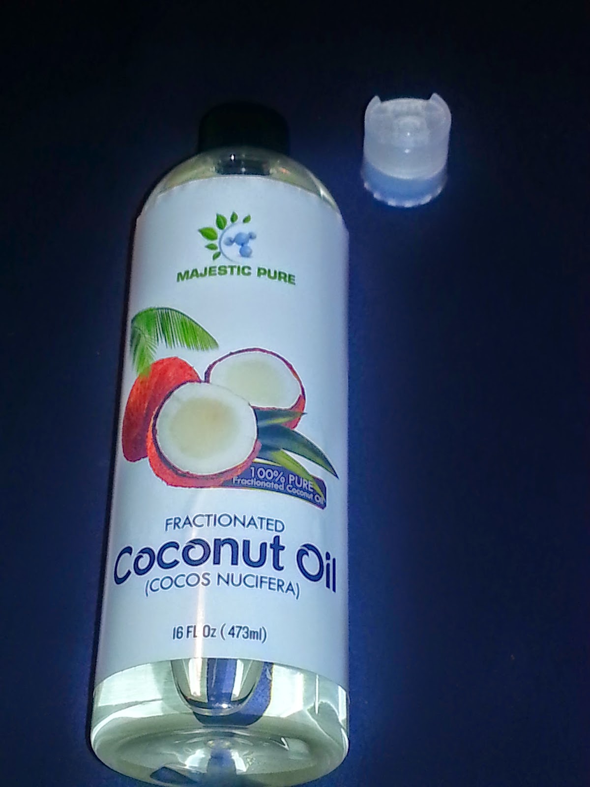 Being Free **REVIEW** Fractionated Coconut Oil by Majestic Pure