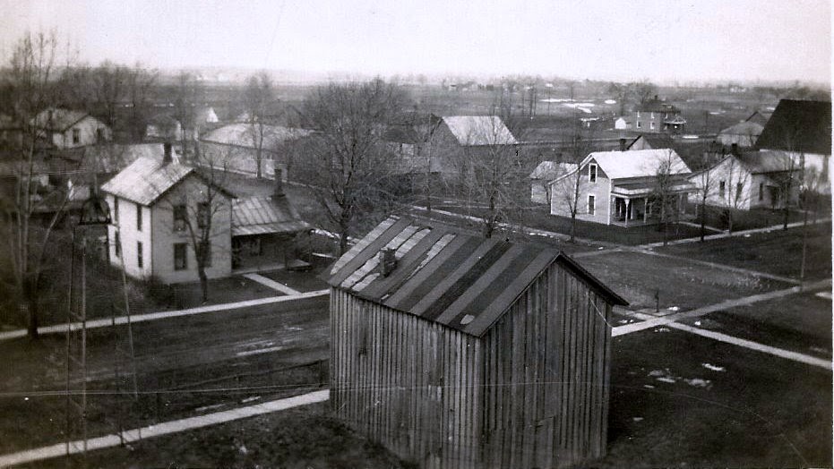 AT THE RIVERBEND Old Photos of Malinta, Ohio