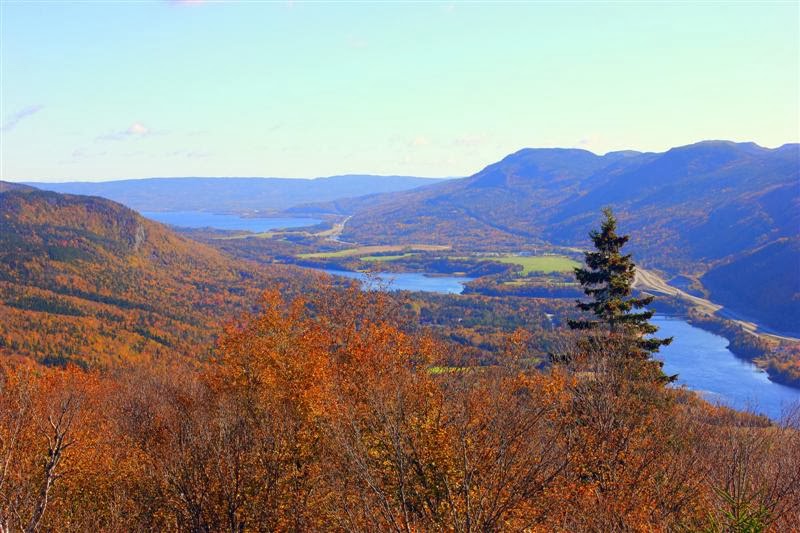 Keith Nicol Adventures Enjoying the fall colours in the Humber Valley