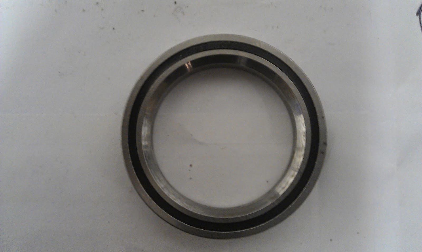 Midland Cyclist Giant Defy Headset Bearings