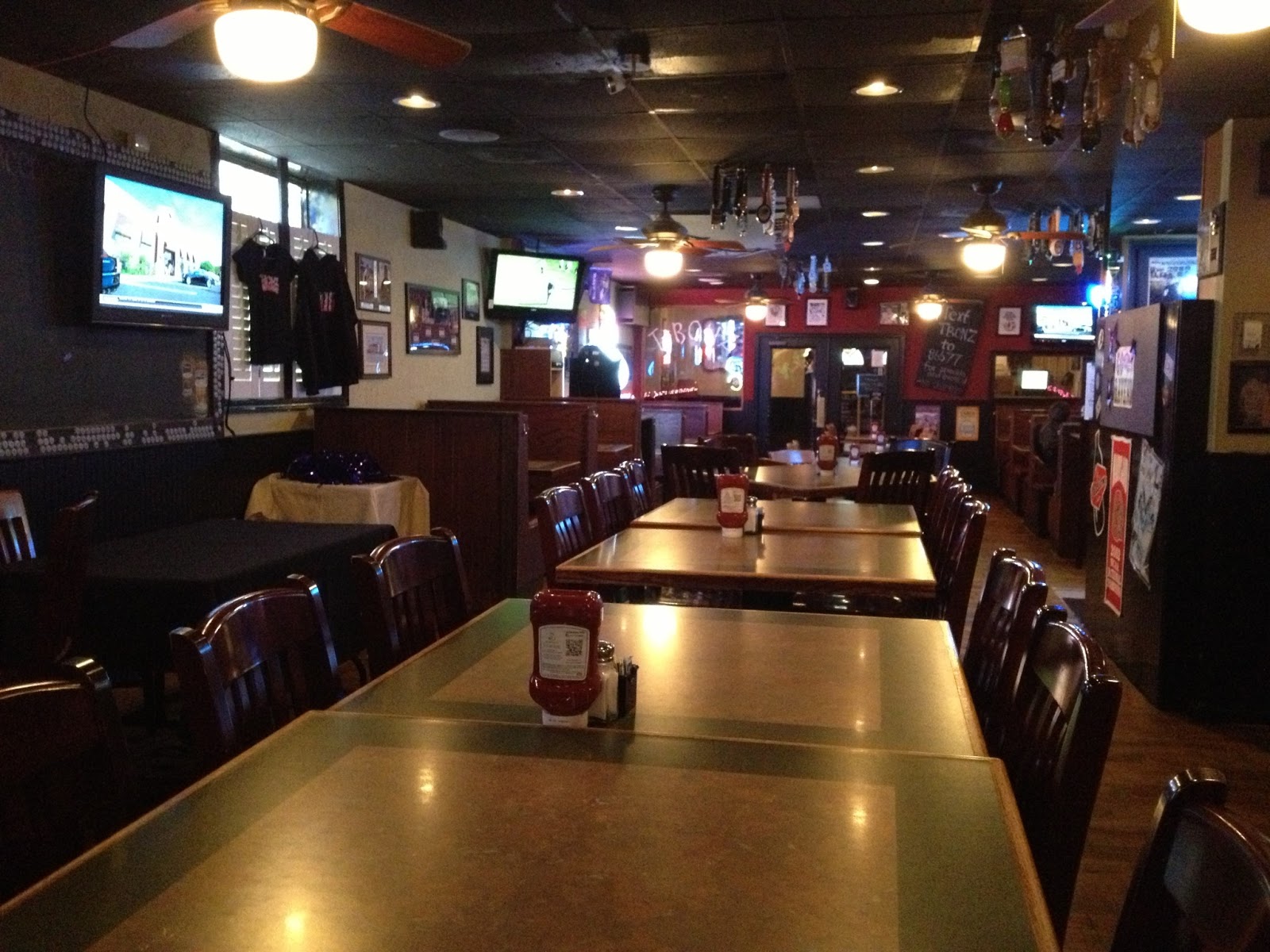 2 Dudes Who Love Food TBonz Grille & Taphouse Ellicott City