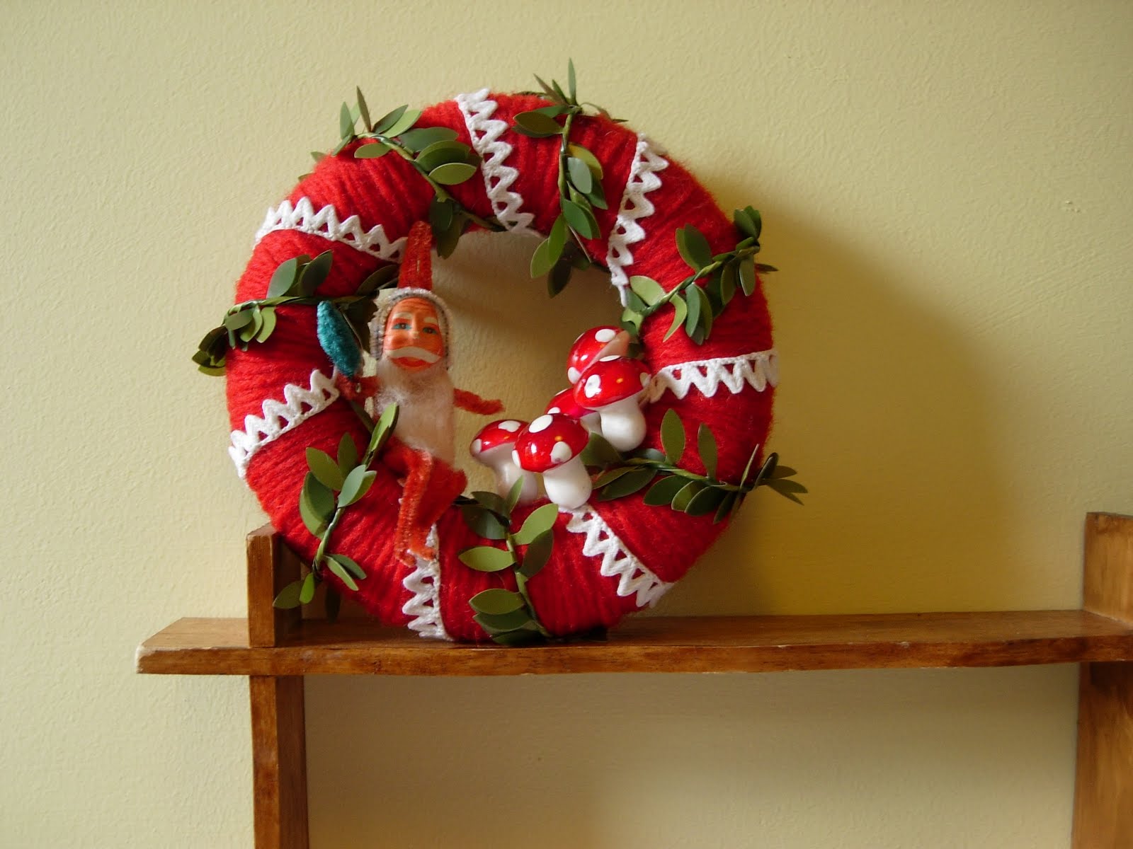 maximum RABBIT designs A Kitschy Christmas