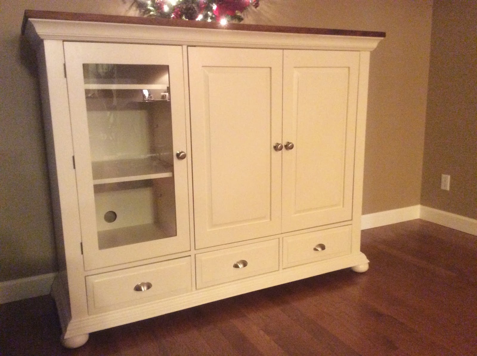 DIY Midwest Home Renovation Refinishing Broyhill Fontana Entertainment