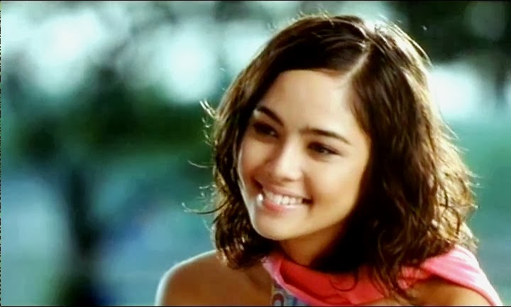 Mariana Renata dalam film Janji Joni| eigarebyu.blogspot.co.id