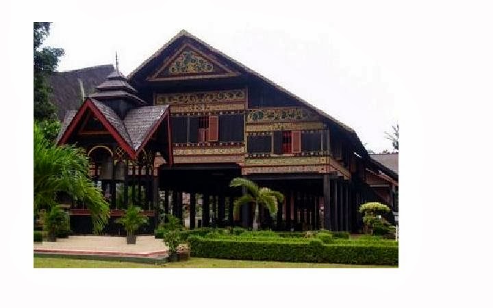 Rumah Adat Aceh