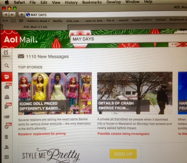 MAY DAYS: 30 Signs That You're Obsessed With Christmas