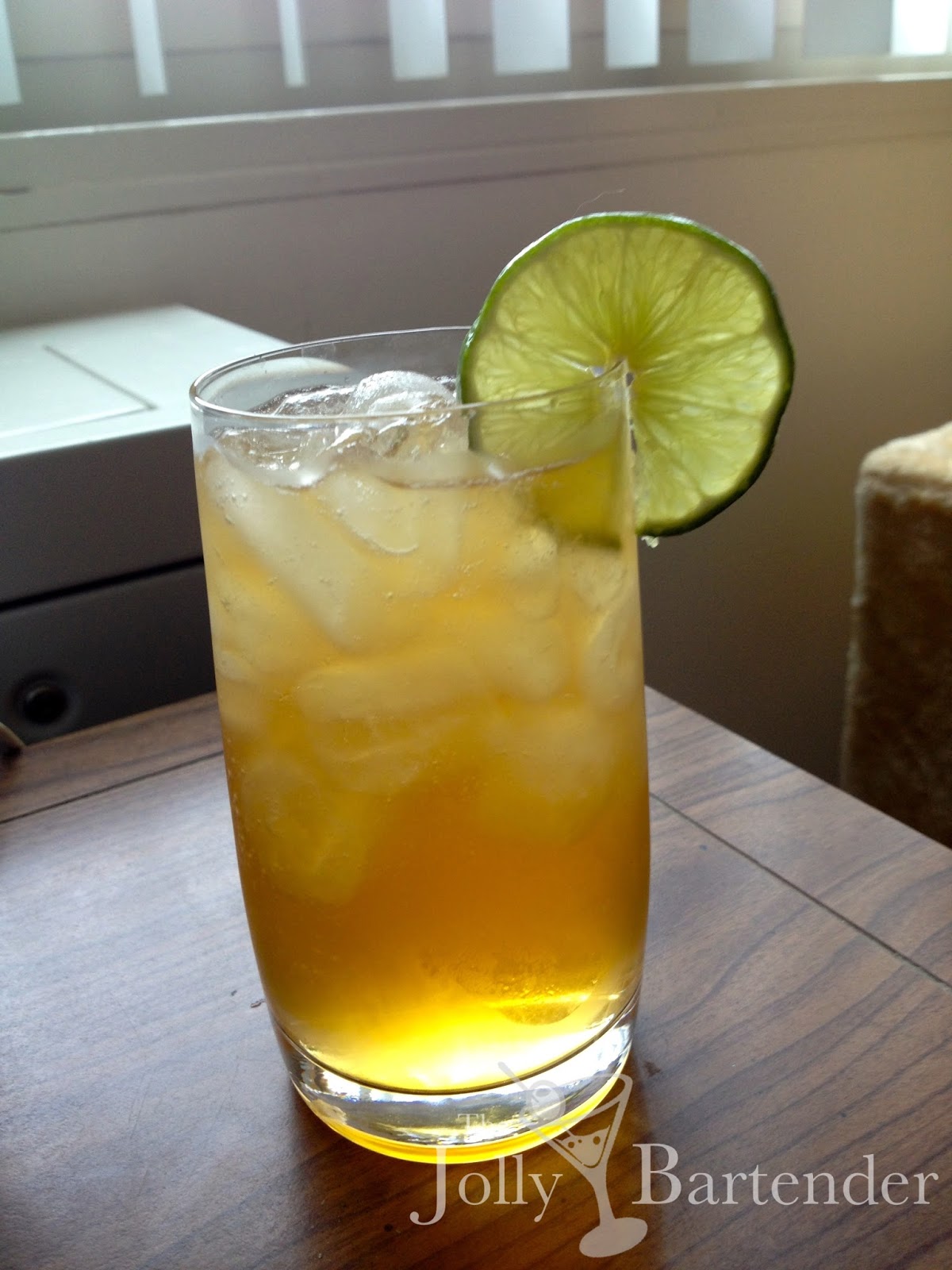 The Jolly Bartender Apple Brandy Cooler