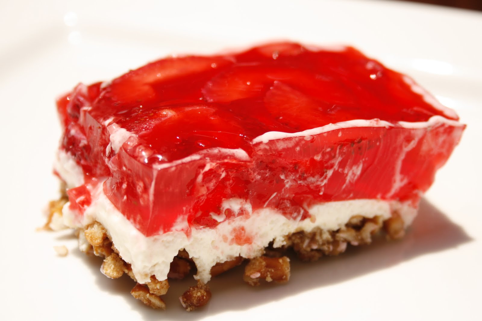 Laura's Sweet Spot Strawberry JellO Salad