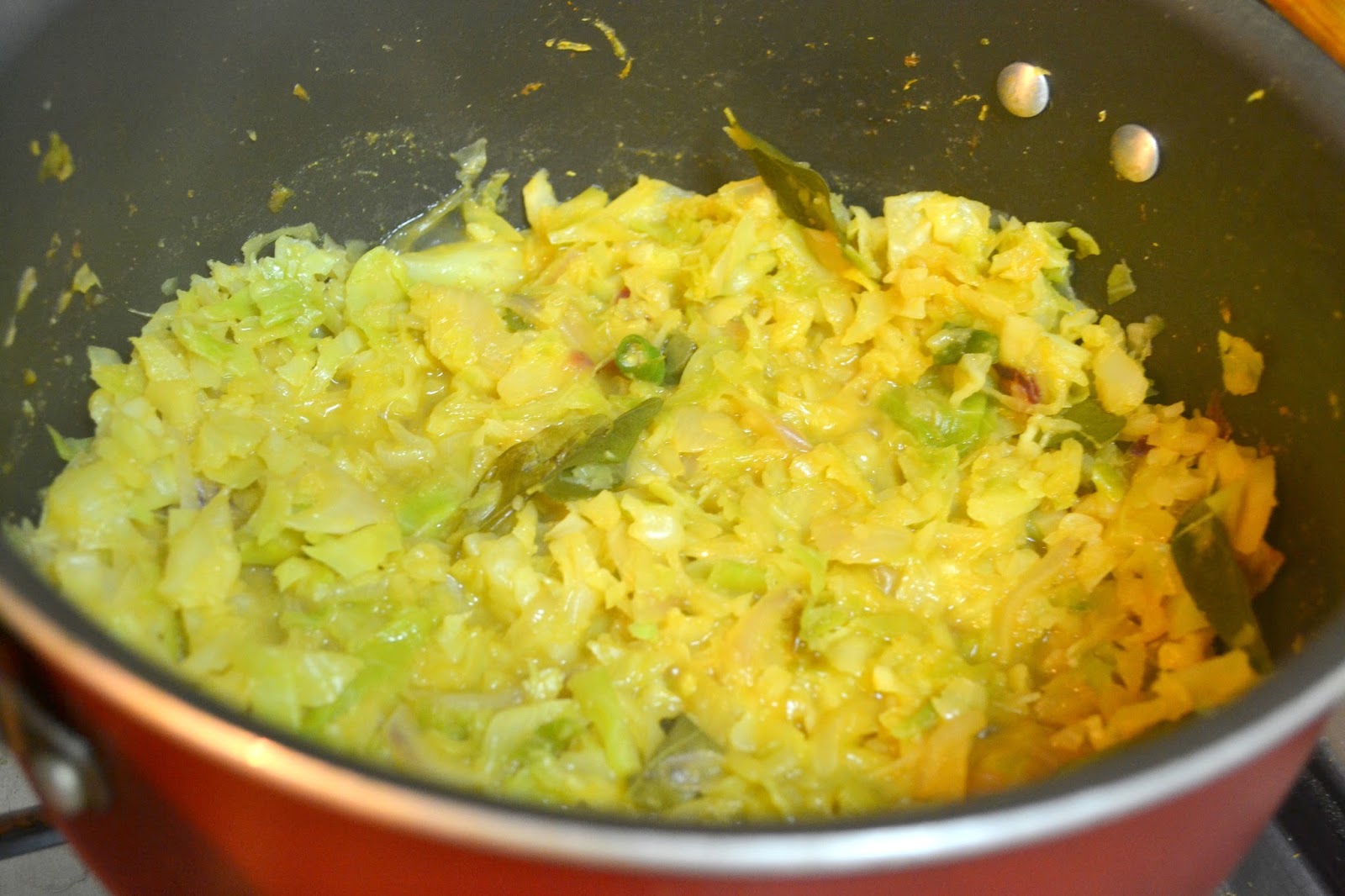CABBAGE KOOTU EASY CABBAGE KOOTU RECIPE / SOUTH INDIAN STYLE KOOTU