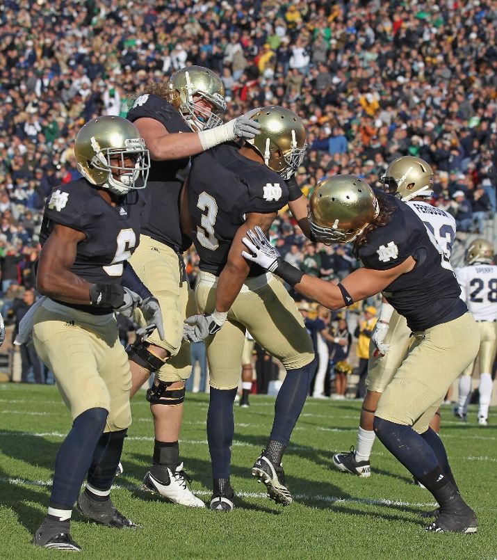 Rick Lay&#039;s NCAA Football Uniform Reviews: 2011 Notre Dame Fighting Irish