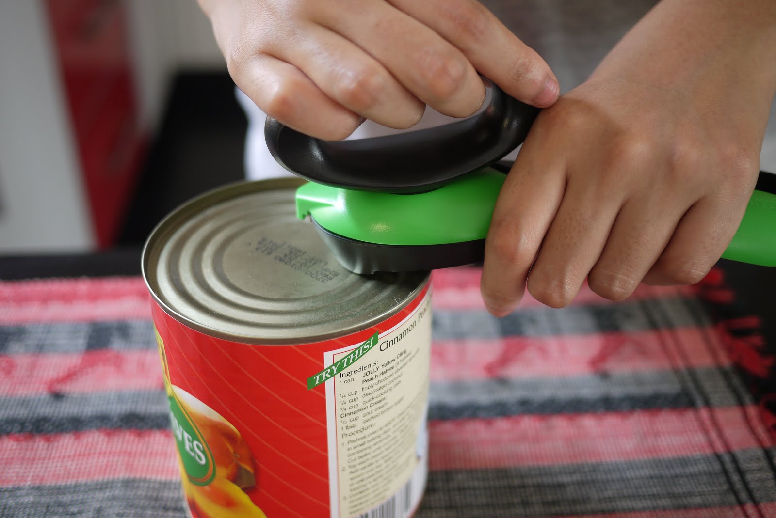 Mrs. Wise MRS.WISE REVIEW TUPPERWARE CAN OPENER