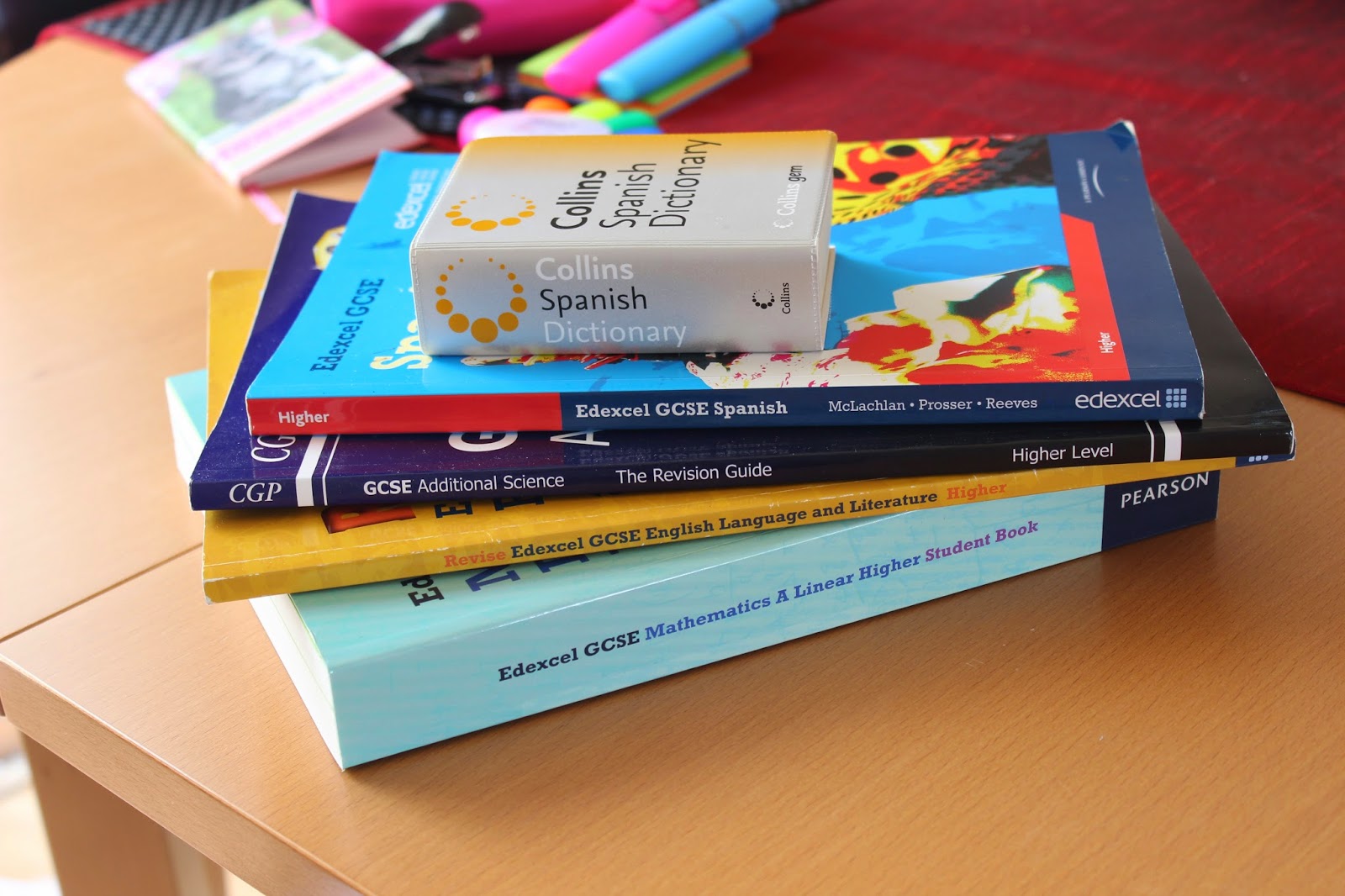 Make Love Pretty Revision Books! Revision & Study Tips