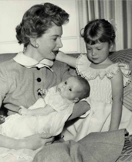 My Love Of Old Hollywood: A Look Back At Hollywood Moms As We Celebrate