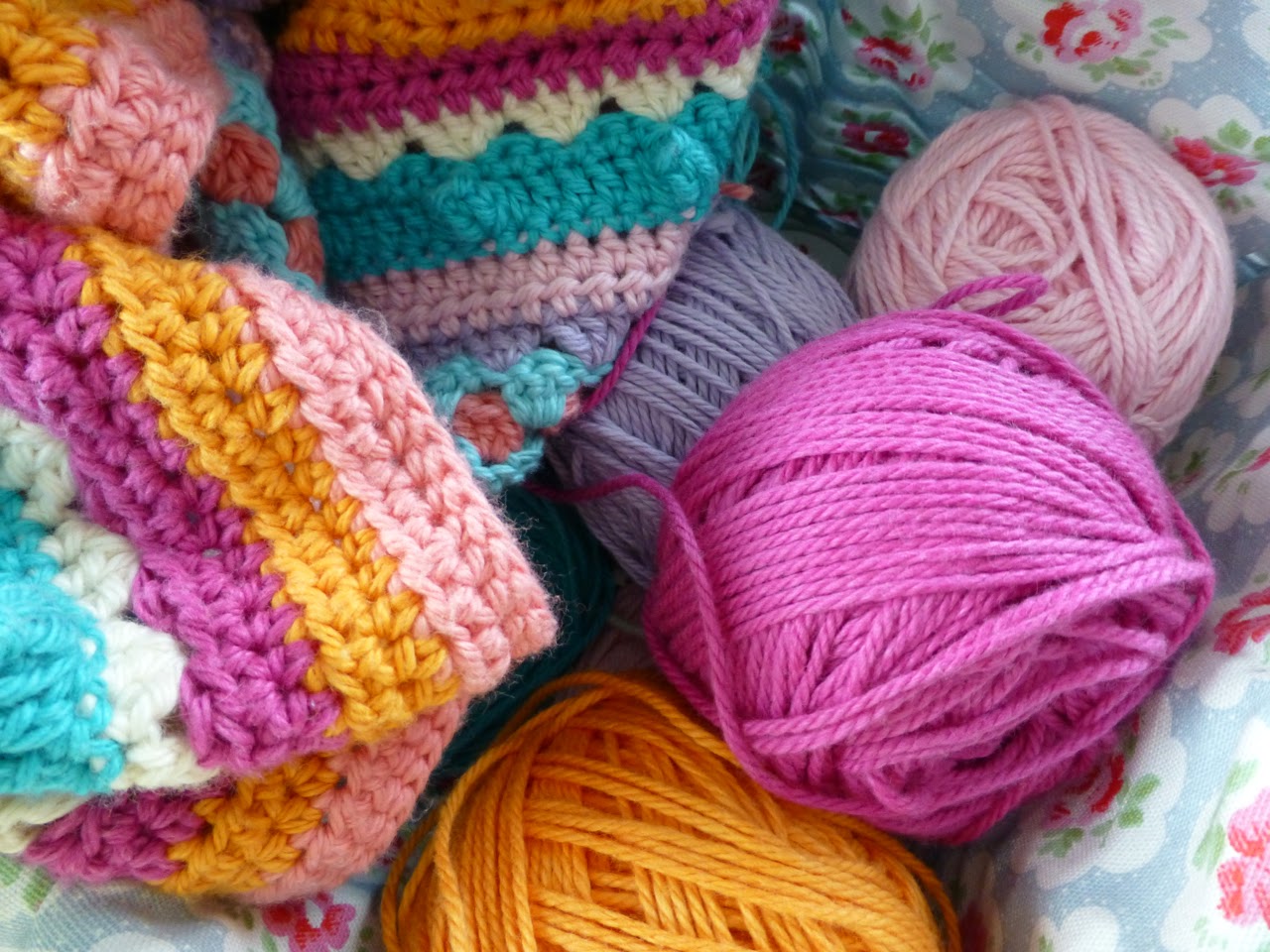 Mrs Thomasina Tittlemouse Blanket Alchemy