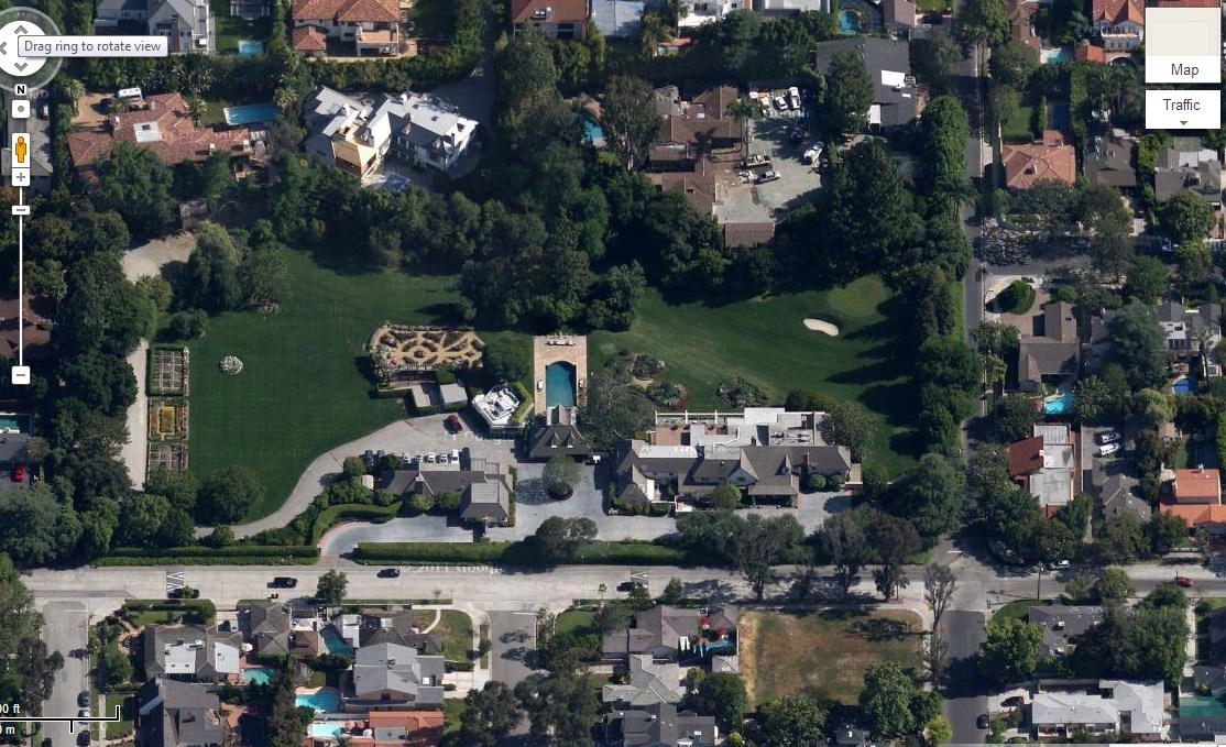 Celebrity Real Estate The Estate of the late Bob Hope Lists In Toluca