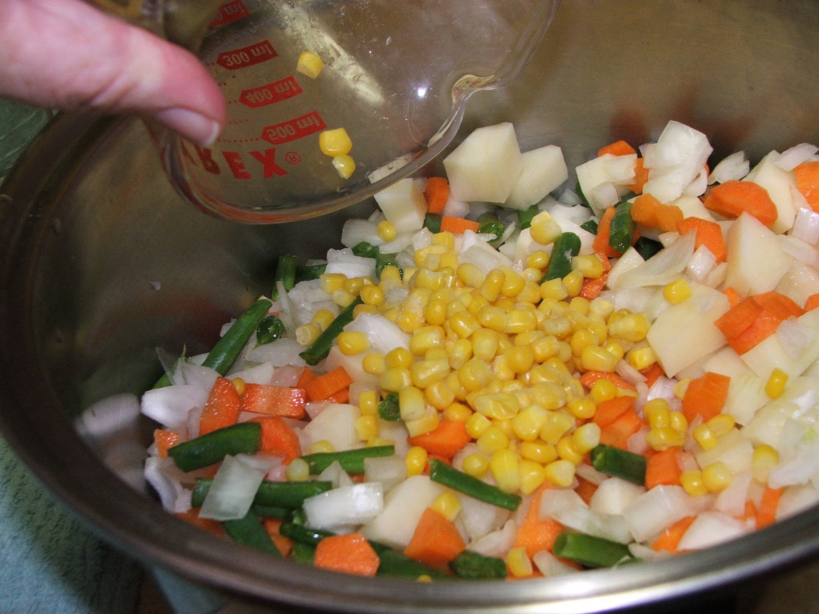 Canning Granny Grab 'N' Go Canned Soup... Part 1 Hamburger Vegetable Soup