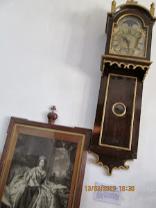 A "Viceroy Era" clock in the Viceregal lodge in functional order.