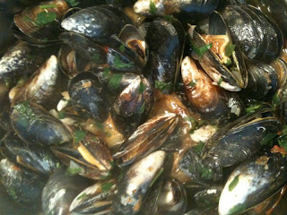 mussels cooking
