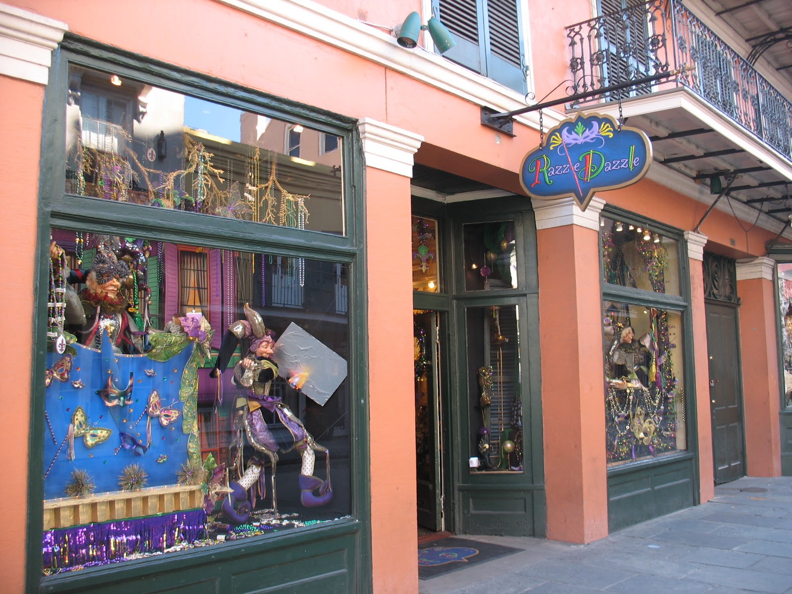 figs flowers food FRENCH QUARTER ALLEY WAYS, GALLERIES, SHOPS, NEW ORLEANS