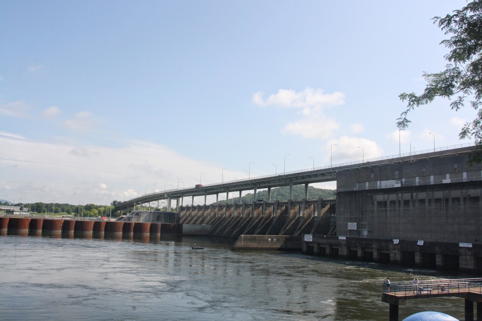 Play Chattanooga The Chickamauga Dam
