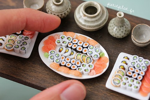 08-Stéphanie-Kilgast-Incredible-Miniature-Foods-Savoury-Sweet-Dishes-Dolls-House-www-designstack-co