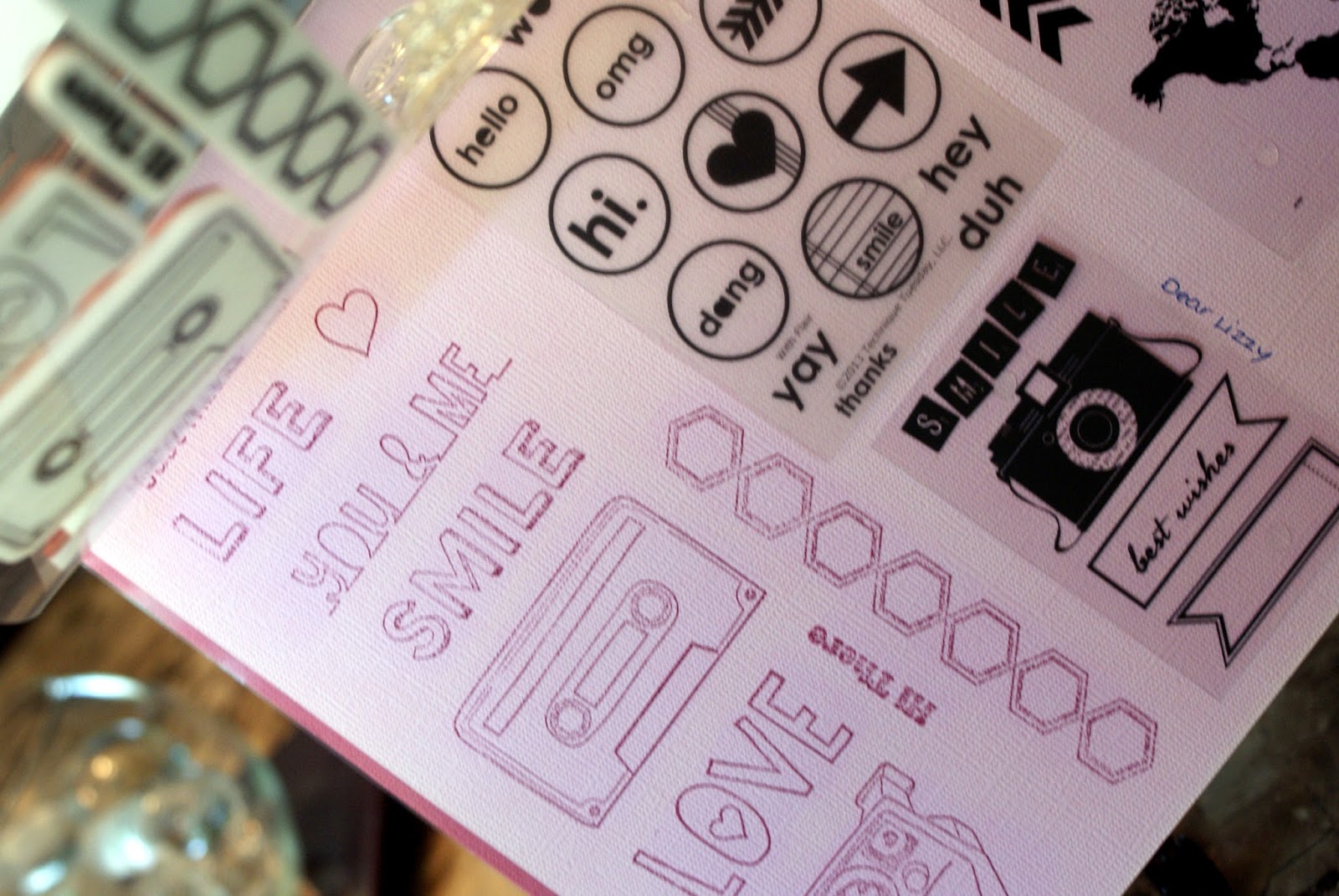 Ideas for Scrapbookers How I store my clear stamps!