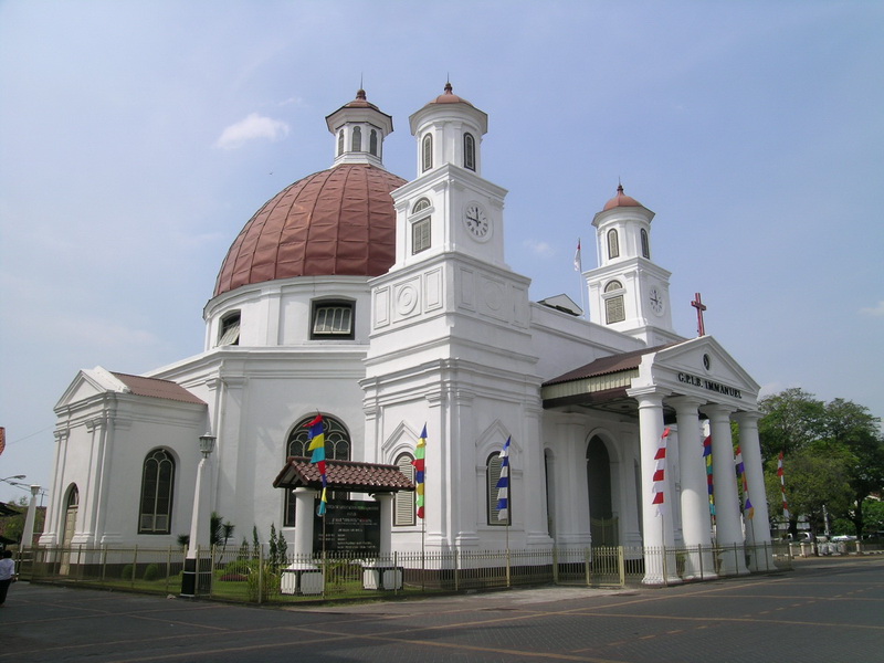 Kasih Kekal: Gereja-gereja bersejarah di Indonesia