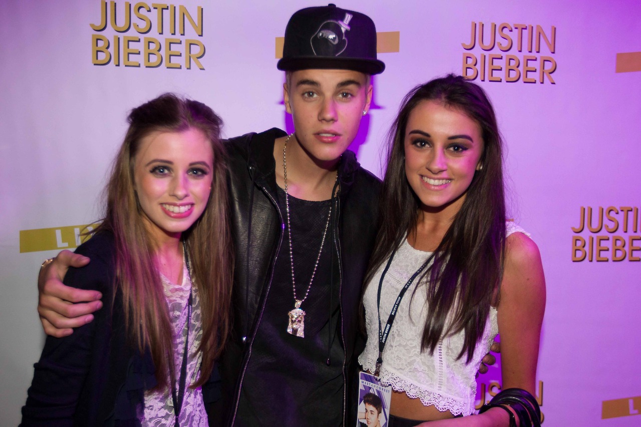 Justin Bieber Acoustic Live Justin Bieber At Meet and Greet Dublin