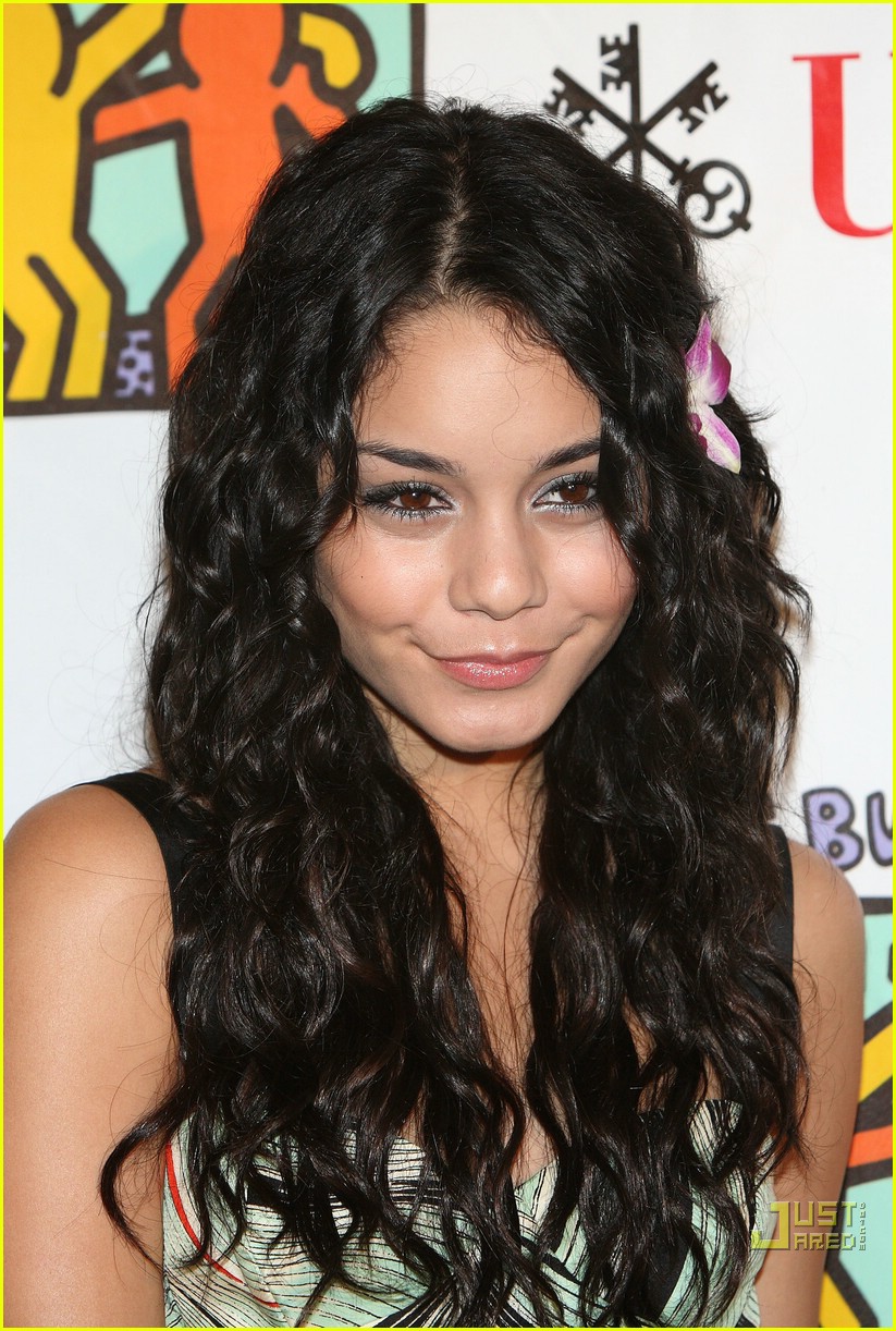 Trends Hairstyles: June 2012