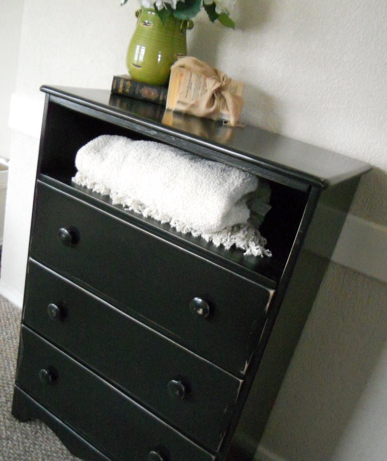 {createinspire} Dresser makeover