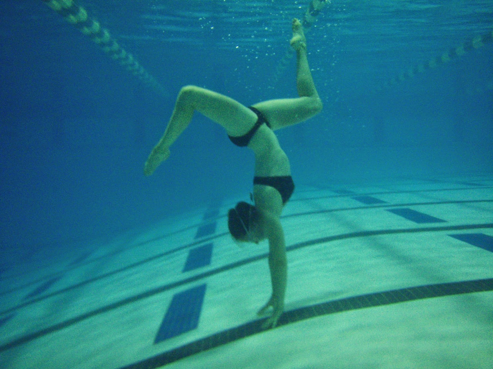 6 Mind Blowing Pool Magic Tricks