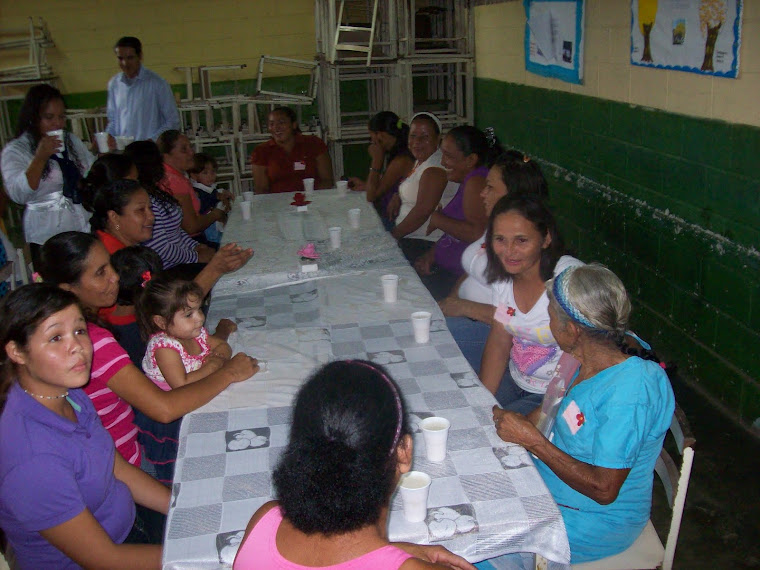 Compartiendo la Mesa