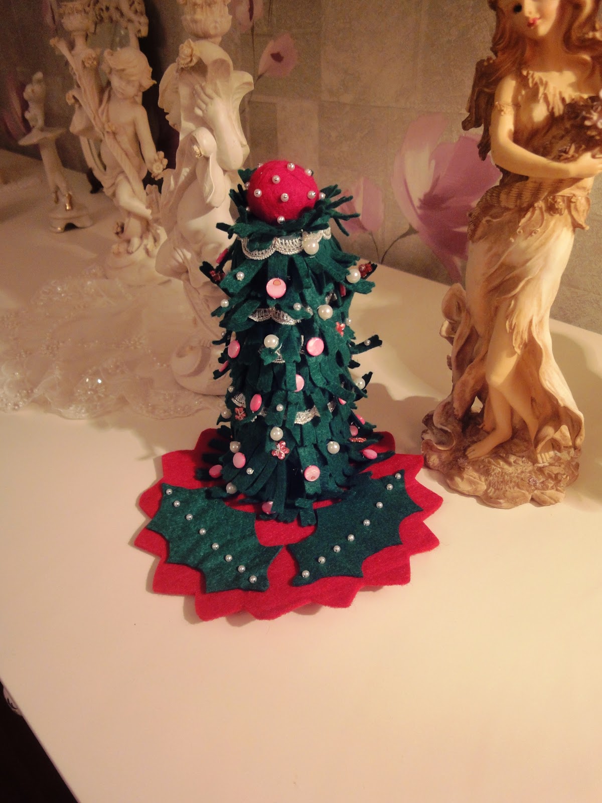 CUTE CATS Neslisu ' nun Dükkanı : MASA ÜSTÜ DEKORATİF MİNİ YILBAŞI