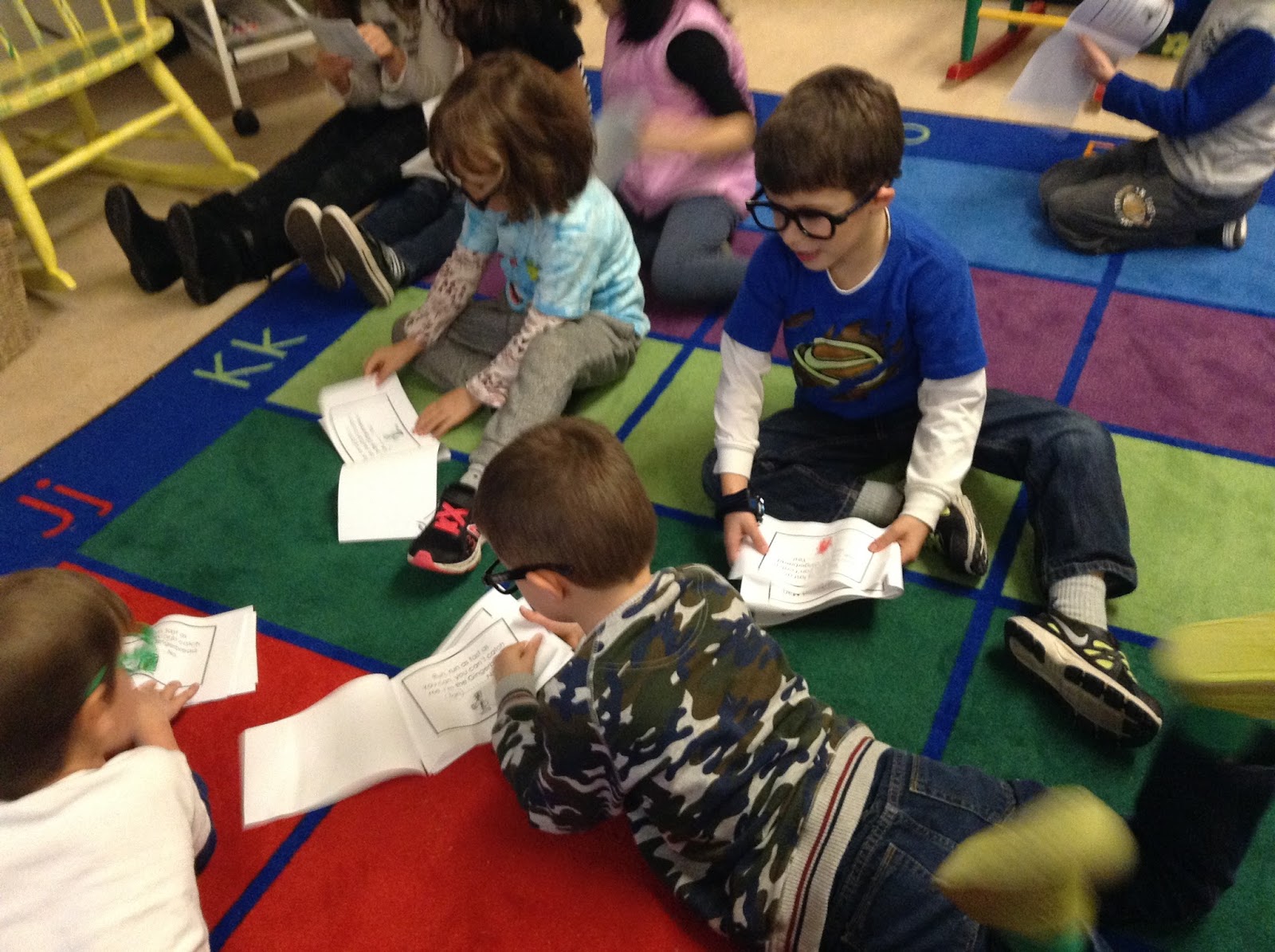 Worksheet Words Rhyming With Today ms spofforths kindergarten candy canes rhyming and concert practice this little booklet came home today ask your child about the words that heshe heard looking forhearing r