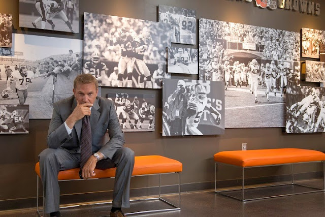 Draft Day 2014 movie still - Kevin Coastner as Sonny Weaver