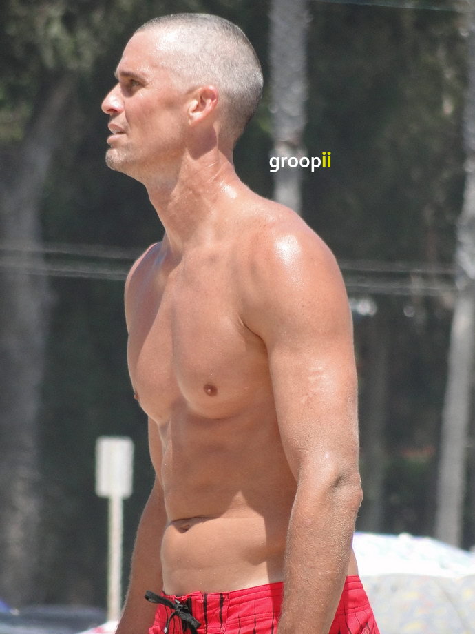 Andy Buckley Shirtless