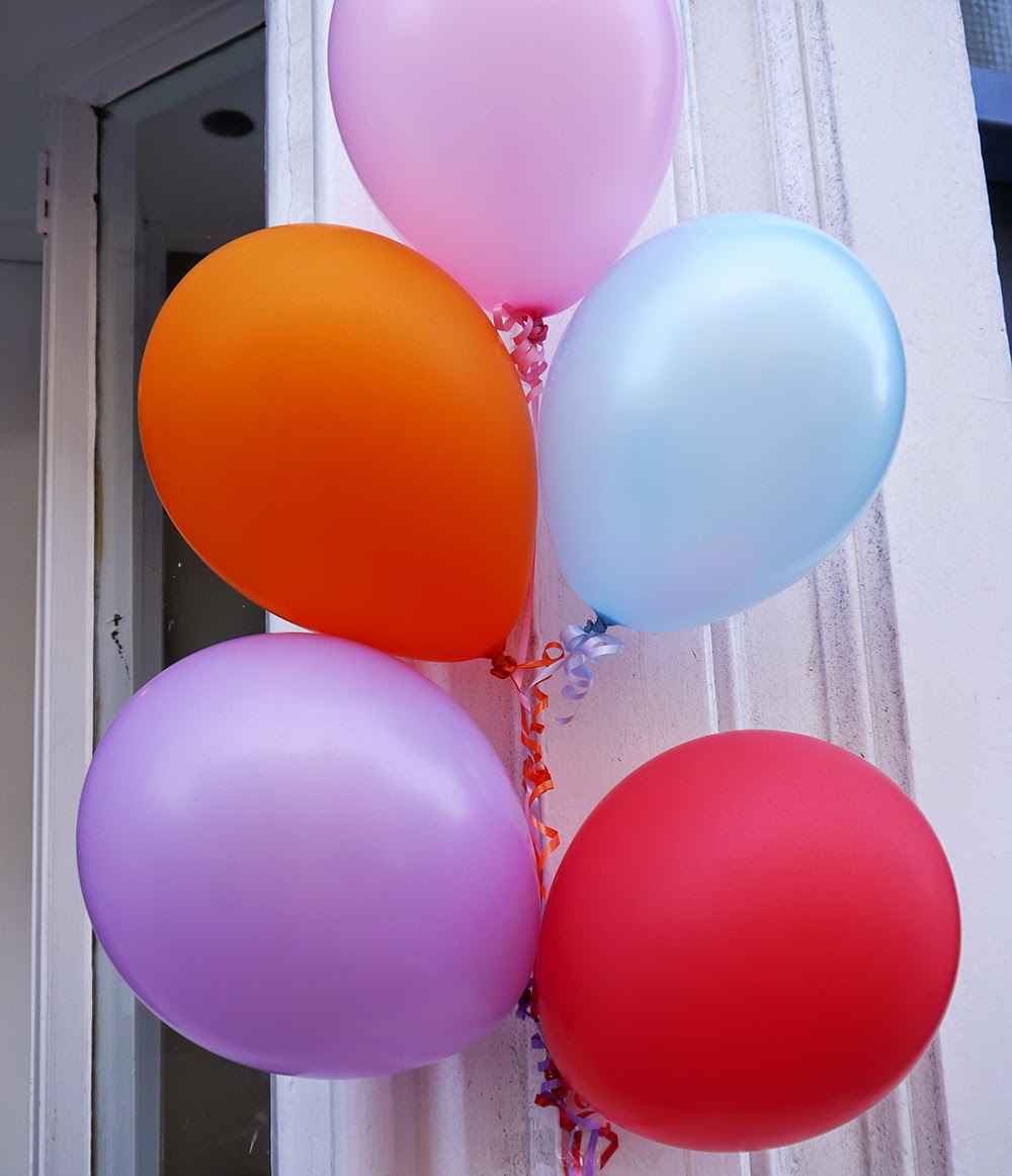 Dundee, craft shop, grand opening, sewing, crafting, DIY, supplies, haberdashery, The Haberdashery Project, new store, balloons, celebration, colour