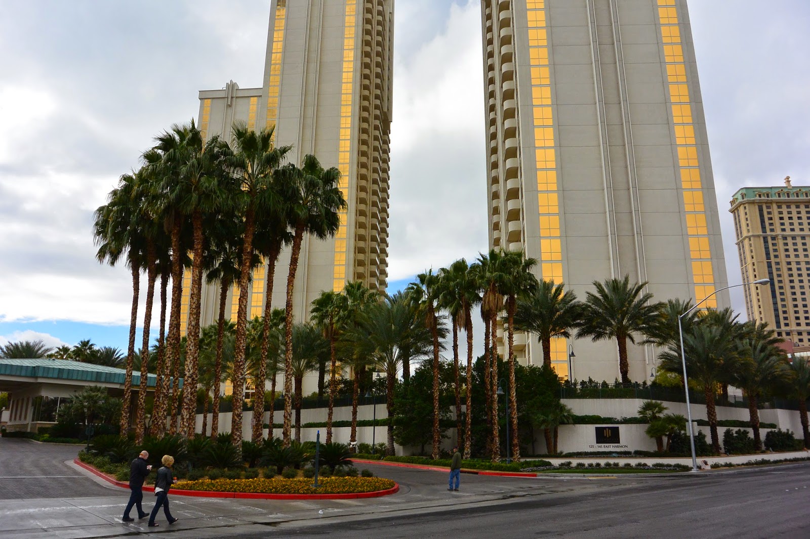 Las Vegas Condos, Strip High Rises, Las Vegas Luxury Real Estate News